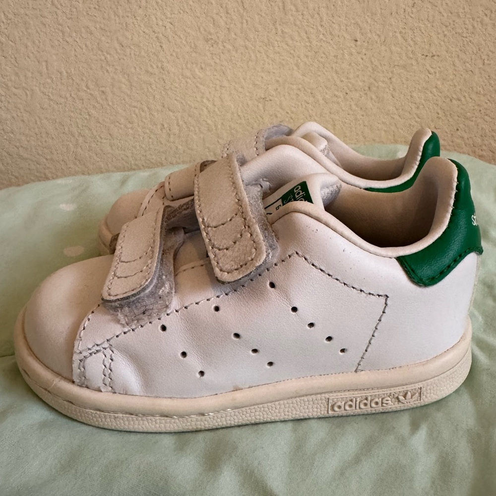 Adidas Stan Smith White Sneakers Toddler Size 5